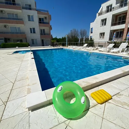 아파트 Byala Leisure Place